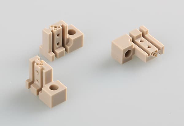 engineering plastics parts (33)